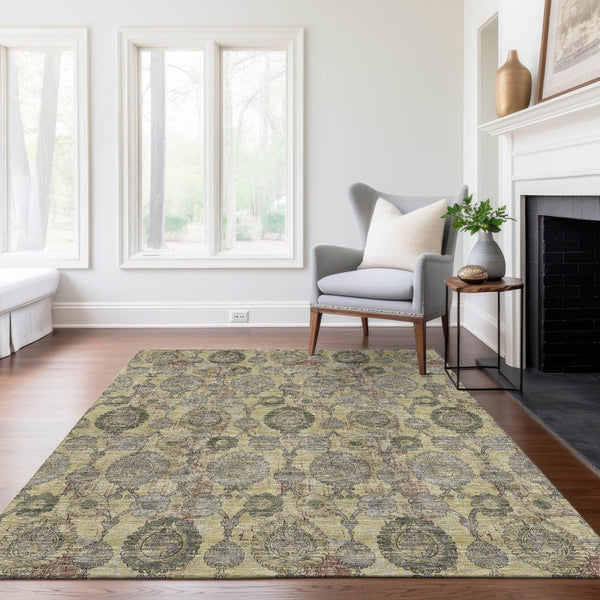 Homeroots 3' Stylish Artichoke Green And Gray Damask Rug - Washable, Durable, Perfect For Indoor And Outdoor Spaces 9' X 12' Polyester 588176