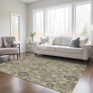 Homeroots 3' Stylish Artichoke Green And Gray Damask Rug - Washable, Durable, Perfect For Indoor And Outdoor Spaces 10' X 14' Polyester 588177