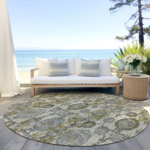 Homeroots 3' Stylish Artichoke Green And Gray Damask Rug - Washable, Durable, Perfect For Indoor And Outdoor Spaces 8' Round Polyester 588180