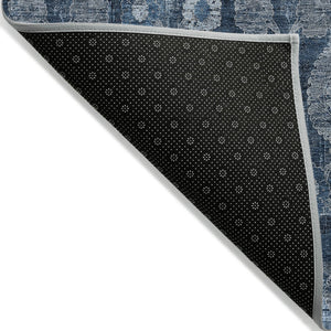 Homeroots 3' Stylish Artichoke Green And Gray Damask Rug - Washable, Durable, Perfect For Indoor And Outdoor Spaces 3' X 5' Polyester 588184