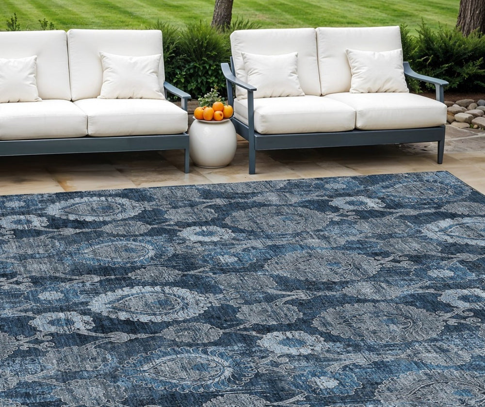 HomeRoots 9' Navy and Denim Blue Damask Area Rug - Stylish, Durable, Washable for Indoor and Outdoor Spaces 9' X 12' 588188