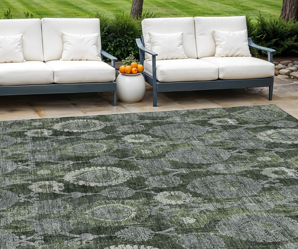 Homeroots 3' Stylish Artichoke Green And Gray Damask Rug - Washable, Durable, Perfect For Indoor And Outdoor Spaces 8' X 10' Polyester 588193