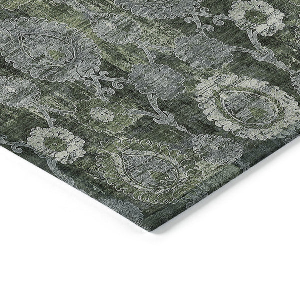 Homeroots 3' Stylish Artichoke Green And Gray Damask Rug - Washable, Durable, Perfect For Indoor And Outdoor Spaces 10' X 14' Polyester 588195