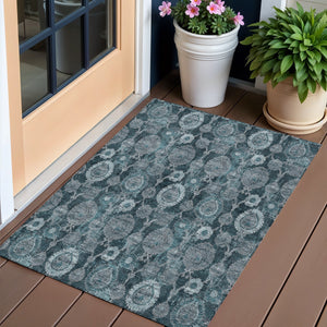 Homeroots 3' Stylish Artichoke Green And Gray Damask Rug - Washable, Durable, Perfect For Indoor And Outdoor Spaces 3' X 5' Polyester 588196