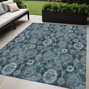 Homeroots 3' Stylish Artichoke Green And Gray Damask Rug - Washable, Durable, Perfect For Indoor And Outdoor Spaces 5' X 8' Polyester 588197