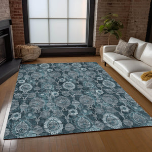 Homeroots 3' Stylish Artichoke Green And Gray Damask Rug - Washable, Durable, Perfect For Indoor And Outdoor Spaces 9' X 12' Polyester 588200