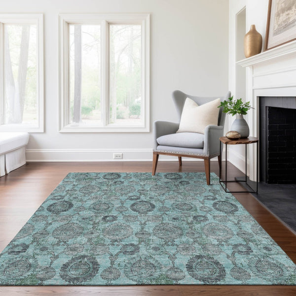 Homeroots 3' Stylish Artichoke Green And Gray Damask Rug - Washable, Durable, Perfect For Indoor And Outdoor Spaces 5' X 8' Polyester 588203