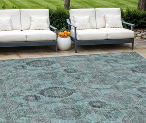 Homeroots 3' Stylish Artichoke Green And Gray Damask Rug - Washable, Durable, Perfect For Indoor And Outdoor Spaces 8' X 10' Polyester 588205