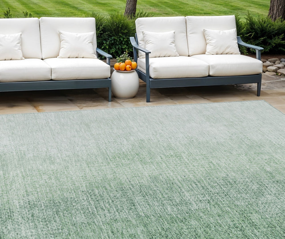 HomeRoots 5' Artichoke Green & Fern Green Abstract Washable Area Rug for Stylish Indoor & Outdoor Spaces 10' X 14' 588225
