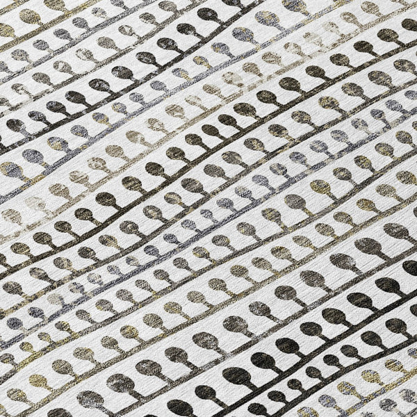 Homeroots 3' Black Green And Gold Striped Washable Area Rug - Stylish Indoor/Outdoor Design For Modern Spaces 8' X 10' Polyester 588247