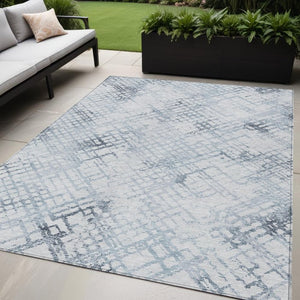 Homeroots 3' Stylish Navy Blue And Sky Blue Geometric Washable Area Rug For Indoor And Outdoor Spaces 5' X 8' Polyester 588257
