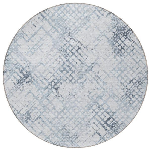 Homeroots 3' Stylish Navy Blue And Sky Blue Geometric Washable Area Rug For Indoor And Outdoor Spaces 8' Round Polyester 588258