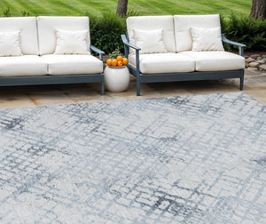 Homeroots 3' Stylish Navy Blue And Sky Blue Geometric Washable Area Rug For Indoor And Outdoor Spaces 8' X 10' Polyester 588259