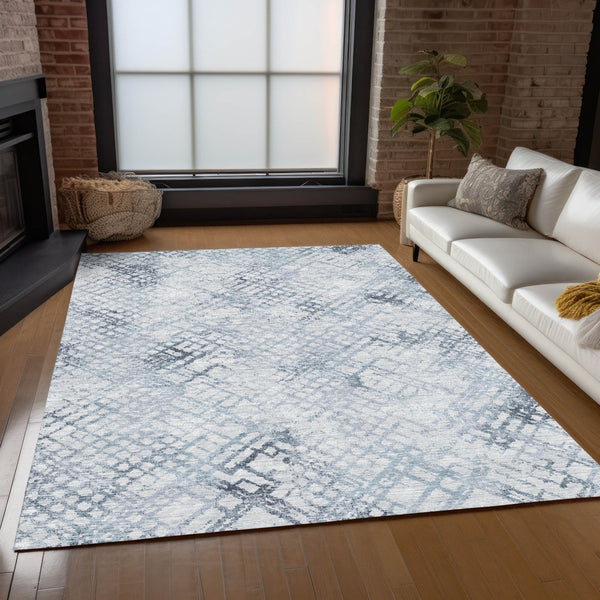 Homeroots 3' Stylish Navy Blue And Sky Blue Geometric Washable Area Rug For Indoor And Outdoor Spaces 8' X 10' Polyester 588259