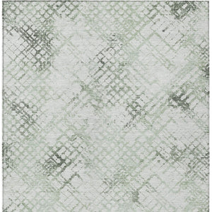 Homeroots 3' Stylish Navy Blue And Sky Blue Geometric Washable Area Rug For Indoor And Outdoor Spaces 5' X 8' Polyester 588263