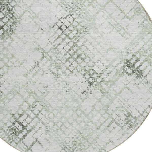 Homeroots 3' Stylish Navy Blue And Sky Blue Geometric Washable Area Rug For Indoor And Outdoor Spaces 8' Round Polyester 588264