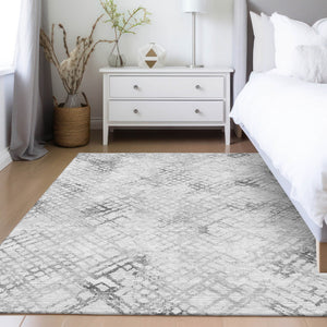 Homeroots 3' Stylish Navy Blue And Sky Blue Geometric Washable Area Rug For Indoor And Outdoor Spaces 3' X 5' Polyester 588268