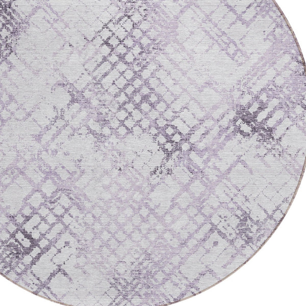 Homeroots 3' Stylish Navy Blue And Sky Blue Geometric Washable Area Rug For Indoor And Outdoor Spaces 8' Round Polyester 588276