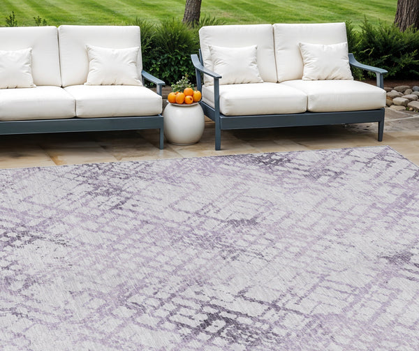 Homeroots 3' Stylish Navy Blue And Sky Blue Geometric Washable Area Rug For Indoor And Outdoor Spaces 10' X 14' Polyester 588279