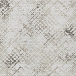 Homeroots 3' Stylish Navy Blue And Sky Blue Geometric Washable Area Rug For Indoor And Outdoor Spaces 5' X 8' Polyester 588281