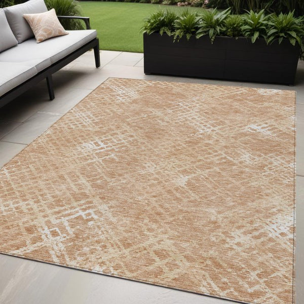 Homeroots 3' Stylish Beige Tan And Ivory Geometric Washable Area Rug For Indoor And Outdoor Spaces 5' X 8' Polyester 588299