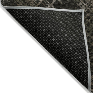 Homeroots 3' Stylish Beige Tan And Ivory Geometric Washable Area Rug For Indoor And Outdoor Spaces 3' X 5' Polyester 588304