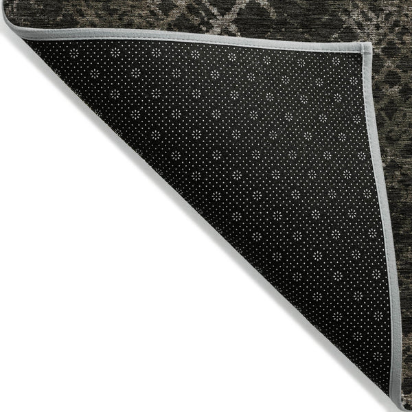 Homeroots 3' Stylish Beige Tan And Ivory Geometric Washable Area Rug For Indoor And Outdoor Spaces 9' X 12' Polyester 588308