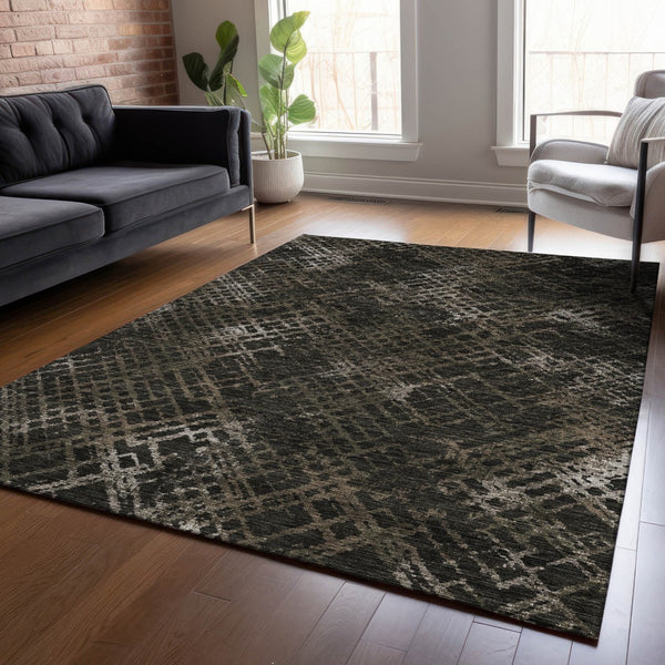 Homeroots 3' Stylish Beige Tan And Ivory Geometric Washable Area Rug For Indoor And Outdoor Spaces 9' X 12' Polyester 588308