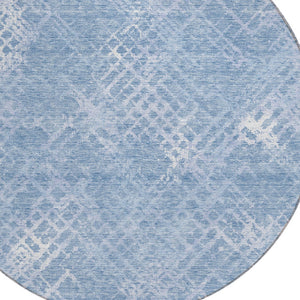 Homeroots 3' Stylish Beige Tan And Ivory Geometric Washable Area Rug For Indoor And Outdoor Spaces 8' Round Polyester 588324