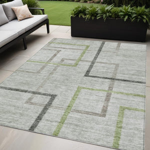 Homeroots 3' Geometric Washable Indoor Outdoor Area Rug In Green And Charcoal – Stylish, Durable Design 5' X 8' Polyester 588333