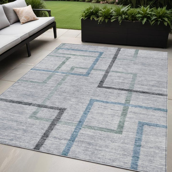 Homeroots 3' Geometric Washable Indoor Outdoor Area Rug In Green And Charcoal – Stylish, Durable Design 5' X 8' Polyester 588339