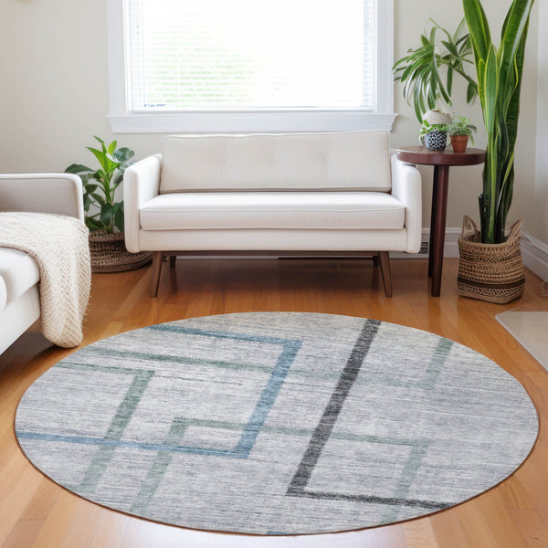 Homeroots 3' Geometric Washable Indoor Outdoor Area Rug In Green And Charcoal – Stylish, Durable Design 8' Round Polyester 588340