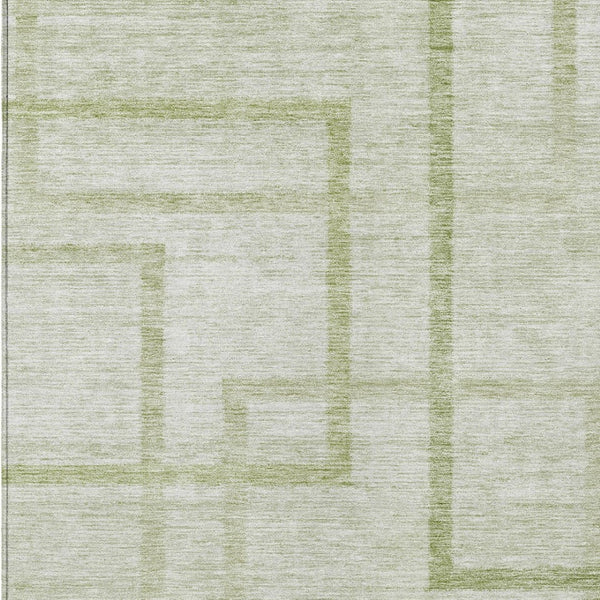 Homeroots 3' Artichoke Green Geometric Washable Area Rug - Stylish Indoor/Outdoor Accent For Any Space 8' X 10' Polyester 588391