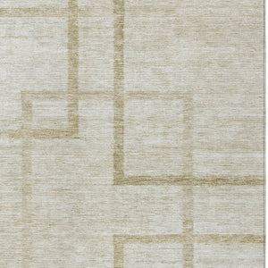 Homeroots 3' Artichoke Green Geometric Washable Area Rug - Stylish Indoor/Outdoor Accent For Any Space 8' X 10' Polyester 588397