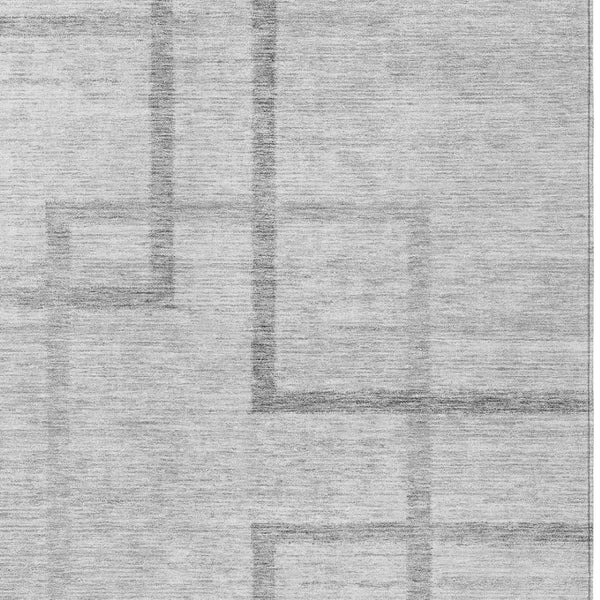 Homeroots 3' Artichoke Green Geometric Washable Area Rug - Stylish Indoor/Outdoor Accent For Any Space 8' X 10' Polyester 588411