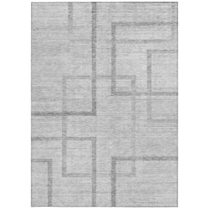 Homeroots 3' Artichoke Green Geometric Washable Area Rug - Stylish Indoor/Outdoor Accent For Any Space 10' X 14' Polyester 588413