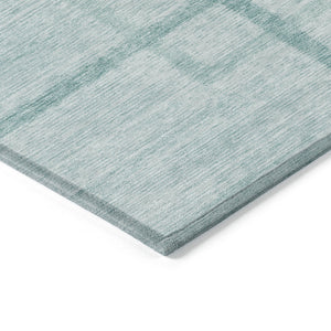 Homeroots 3' Artichoke Green Geometric Washable Area Rug - Stylish Indoor/Outdoor Accent For Any Space 8' Round Polyester 588422