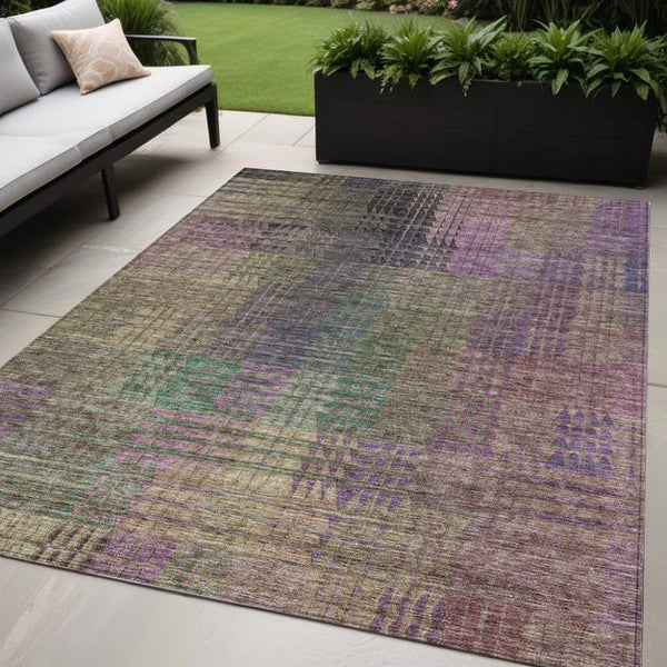Homeroots 3' Abstract Washable Indoor Outdoor Area Rug In Green, Gold, And Teal – Stylish & Durable Decor 5' X 8' Polyester 588433
