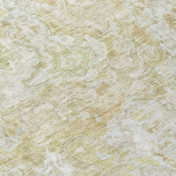 Homeroots 3' Beige Tan And Taupe Abstract Washable Area Rug For Indoor And Outdoor Spaces, Durable Design 8' Round Polyester 588446