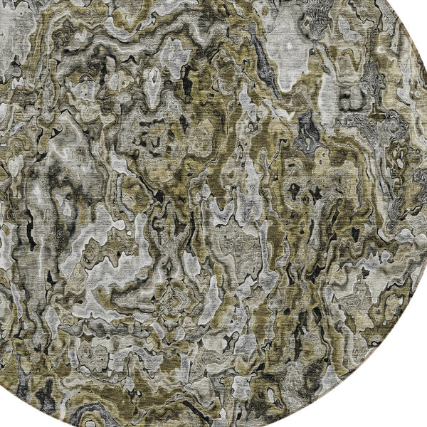 Homeroots 3' Beige Tan And Taupe Abstract Washable Area Rug For Indoor And Outdoor Spaces, Durable Design 8' Round Polyester 588452