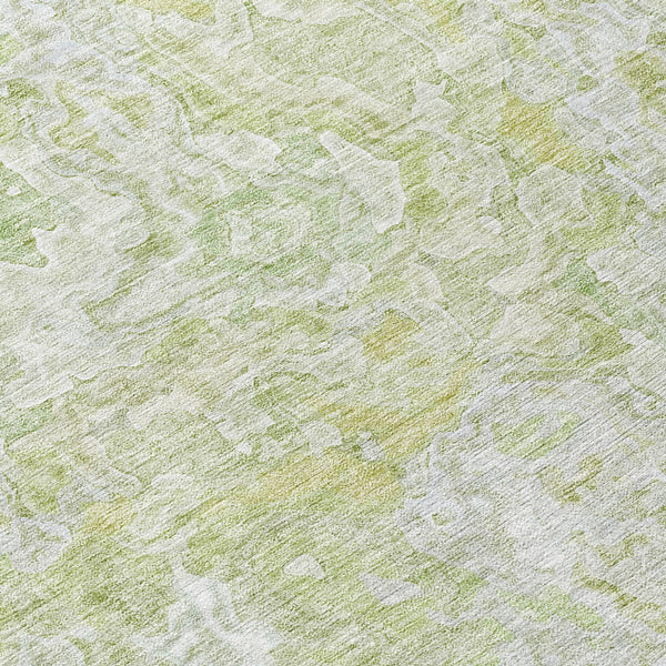 Homeroots 3' Beige Tan And Taupe Abstract Washable Area Rug For Indoor And Outdoor Spaces, Durable Design 8' Round Polyester 588464