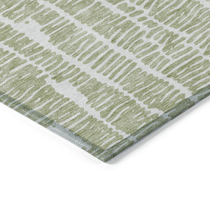 Homeroots 3' Artichoke Green And Ivory Abstract Washable Rug For Indoor And Outdoor Spaces, Stain-resistant Design 5' X 8' Polyester 588487