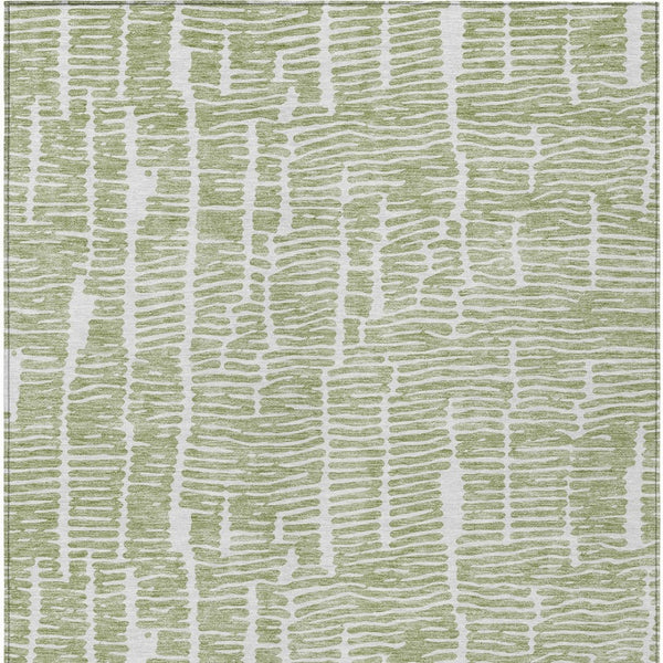 Homeroots 3' Artichoke Green And Ivory Abstract Washable Rug For Indoor And Outdoor Spaces, Stain-resistant Design 5' X 8' Polyester 588487