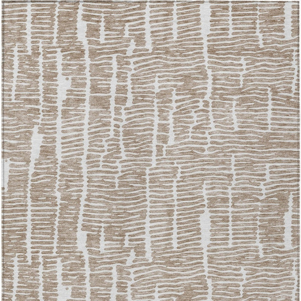 Homeroots 3' Artichoke Green And Ivory Abstract Washable Rug For Indoor And Outdoor Spaces, Stain-resistant Design 5' X 8' Polyester 588499