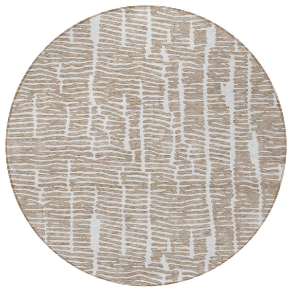Homeroots 3' Artichoke Green And Ivory Abstract Washable Rug For Indoor And Outdoor Spaces, Stain-resistant Design 8' Round Polyester 588500