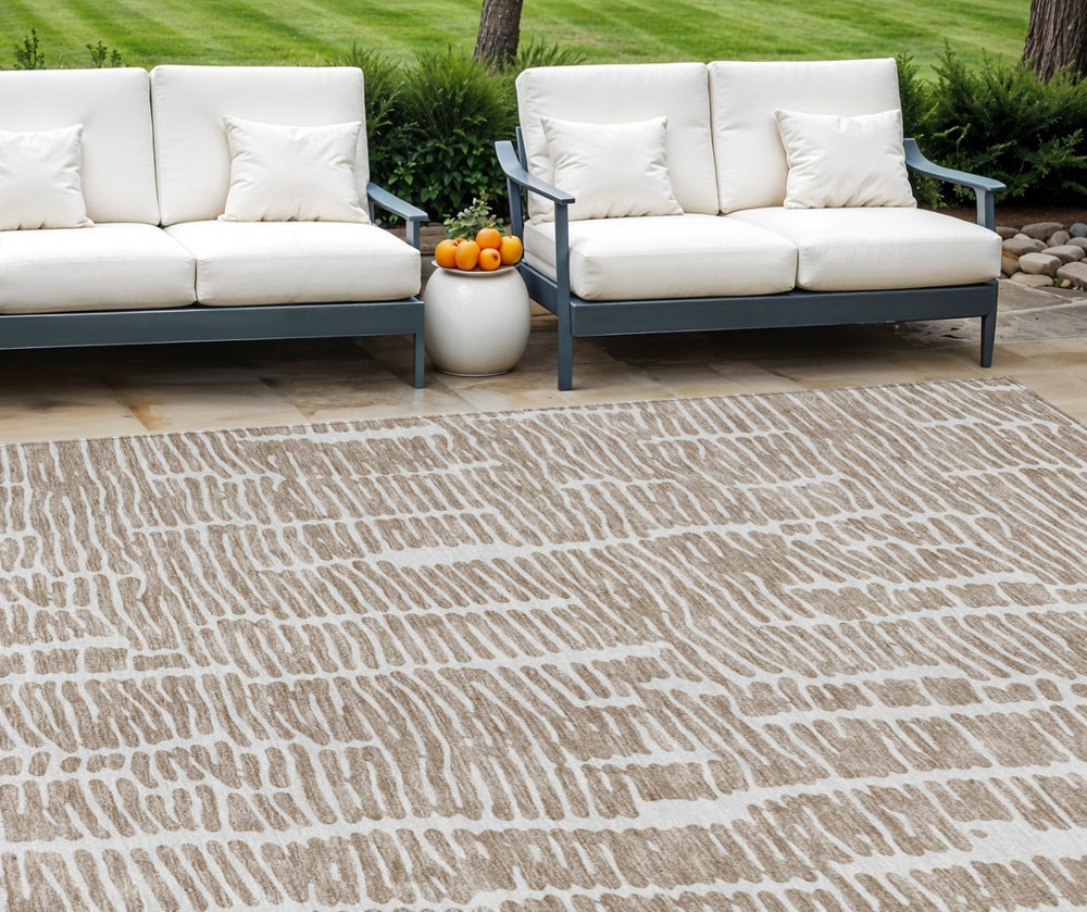 HomeRoots 5' Brown and Ivory Abstract Washable Area Rug – Perfect for Indoor Comfort and Outdoor Durability! 10' X 14' 588503