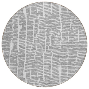 HomeRoots 5' Gray and Ivory Abstract Area Rug - Stylish, Washable, Indoor-Outdoor Design for High-Traffic Spaces 8' Round 588512
