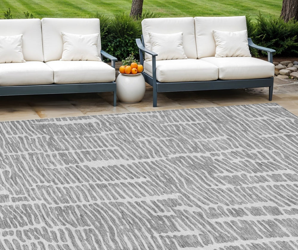 HomeRoots 9' Stylish Gray and Ivory Abstract Indoor Outdoor Area Rug - Durable, Washable, Versatile Design 9' X 12' 588514