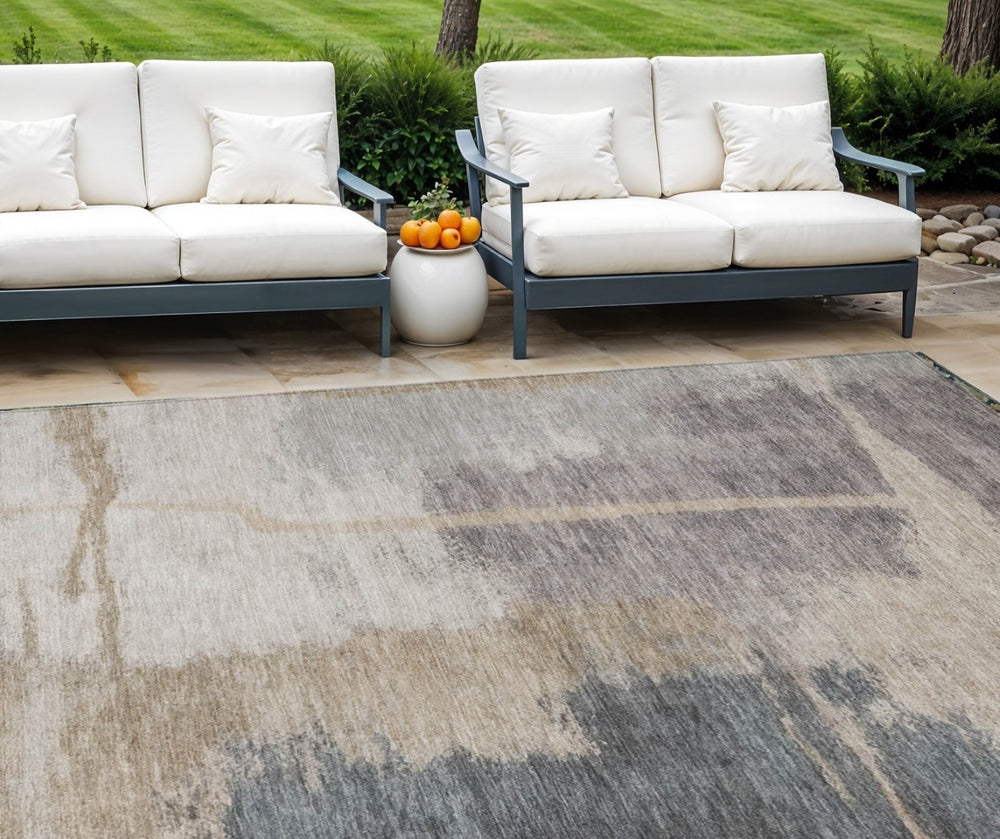 HomeRoots 5' Modern Abstract Gray Charcoal and Beige Washable Area Rug for Indoor and Outdoor Spaces 8' X 10' 588525