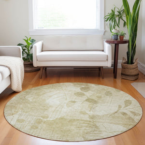 Homeroots 3' Charming Beige Tan And Ivory Floral Washable Area Rug For Indoor And Outdoor Spaces 8' Round Polyester 588530